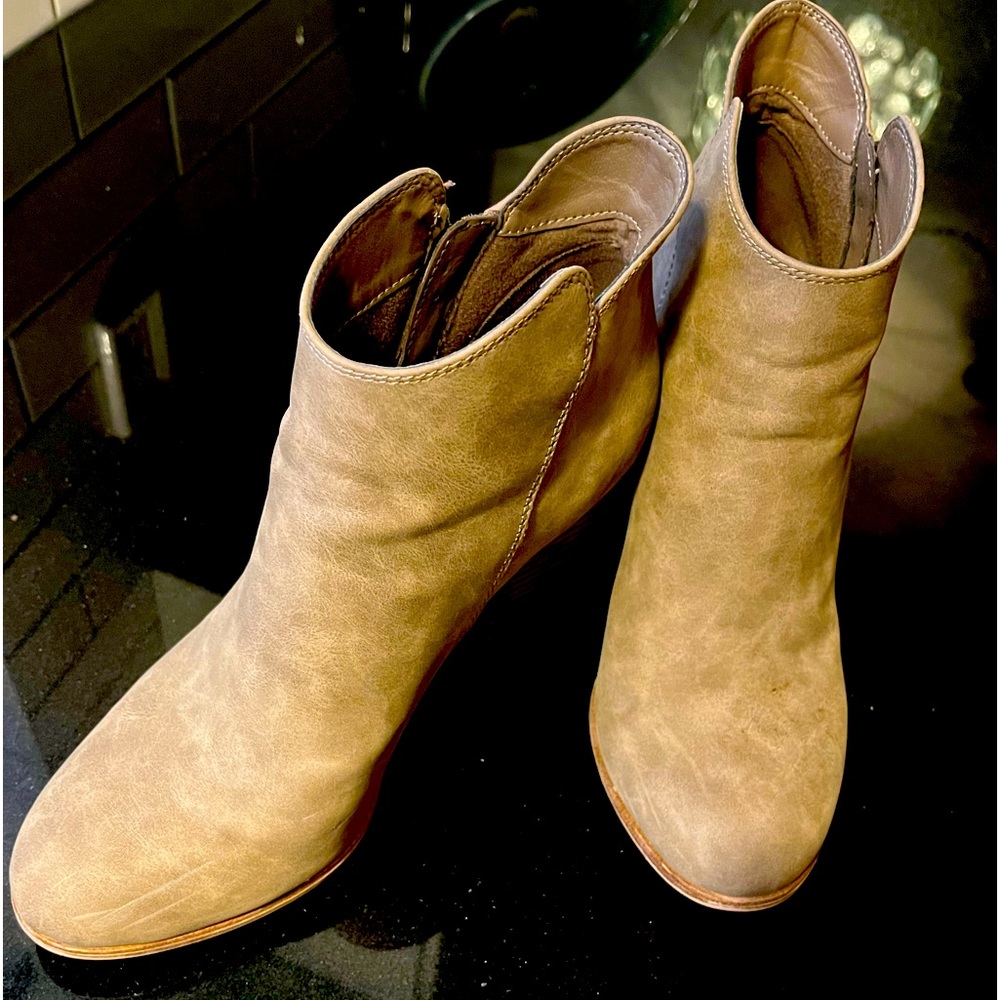 Perfect Bootie 9.5